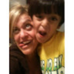 Meet your Posher, Danae